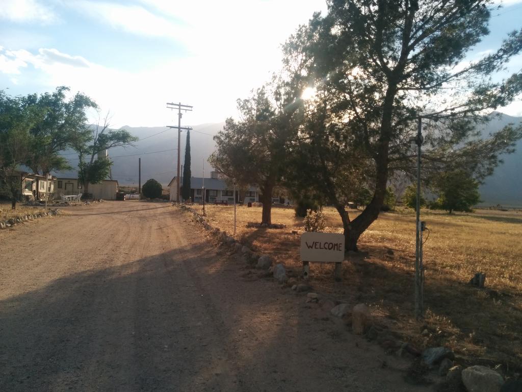 Rustic Oasis Motel Olancha Exterior photo
